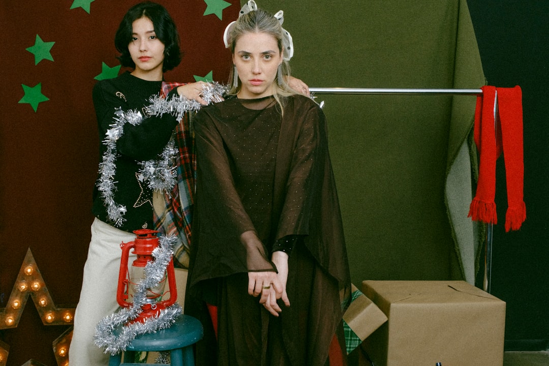 Nowinki w modzie: Trendy na sezon wiosna-lato 2022